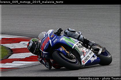lorenzo_005_motogp_2015_malaisie_tests.jpg