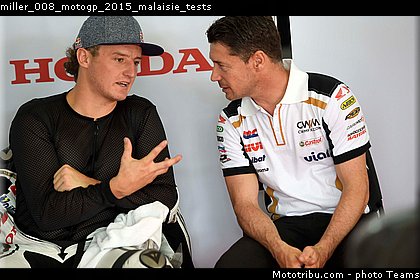 miller_008_motogp_2015_malaisie_tests.jpg