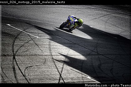 rossi_026_motogp_2015_malaisie_tests.jpg