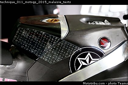 technique_011_motogp_2015_malaisie_tests.jpg