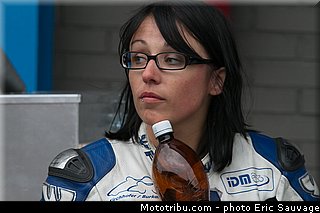kirchhofer_sophia_burkard_anna_004_sidecar_2013_pays_bas_assen.jpg