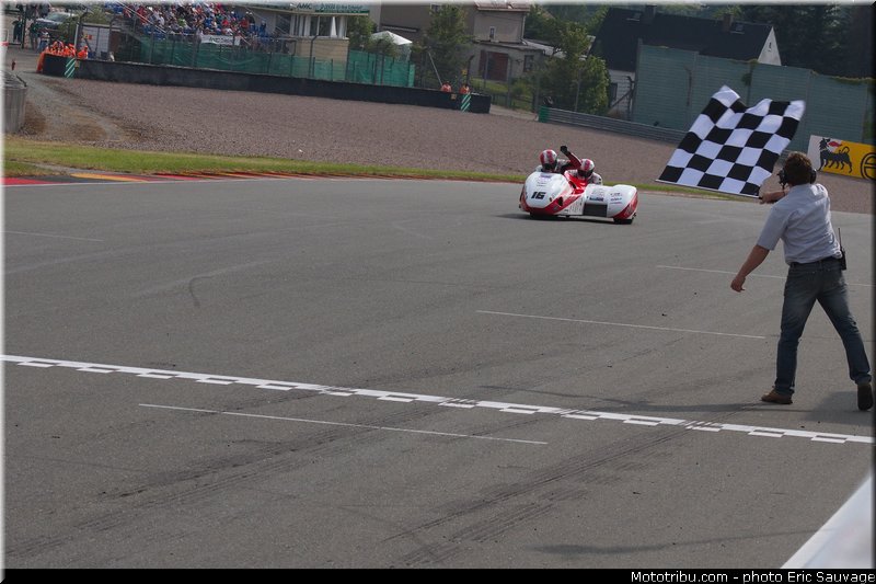 birchall_ben__birchall_tom_004_sidecar_2013_allemagne_sachsenring