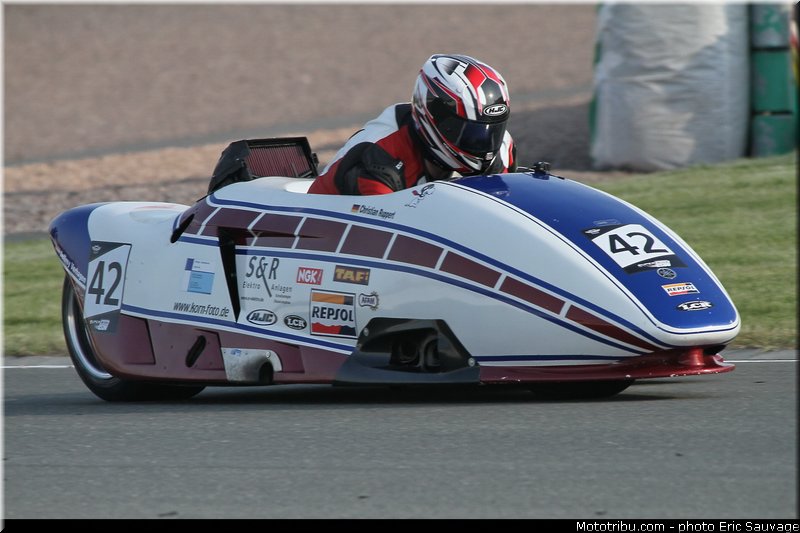christian_ruppert_jeffrey_verhagen_004_sidecar_2013_allemagne_sachsenring