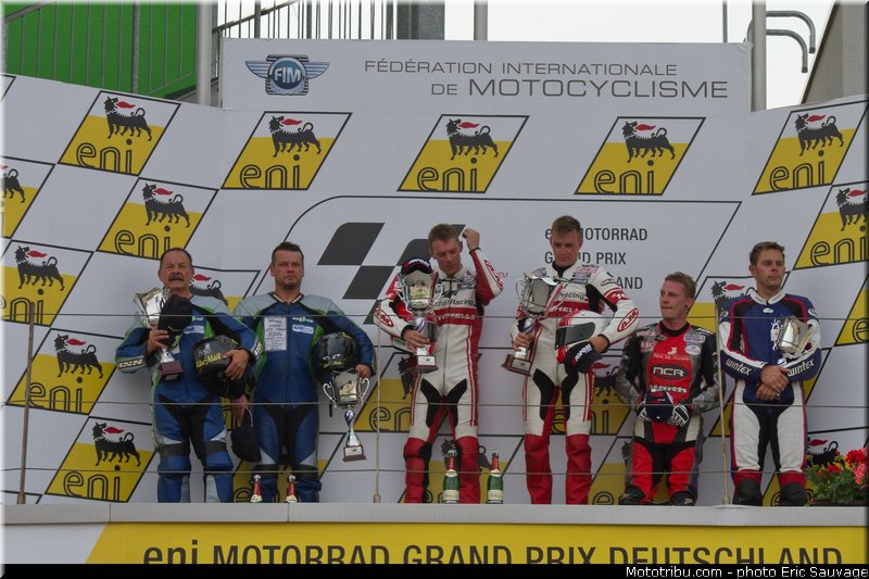 podium_1_sidecar_2013_allemagne_sachsenring