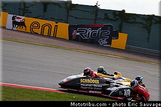 peter_schroeder_manuel_hirschi_002_sidecar_2013_allemagne_sachsenring.jpg