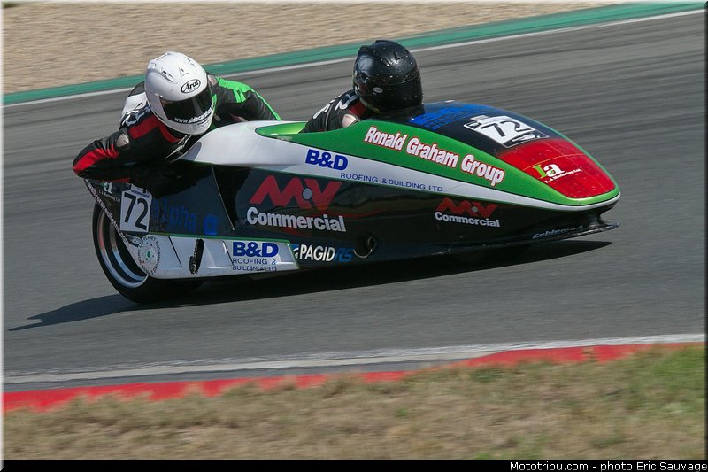 lawrie_scott_neave_james_01_sidecar_2013_allemagne_oschersleben