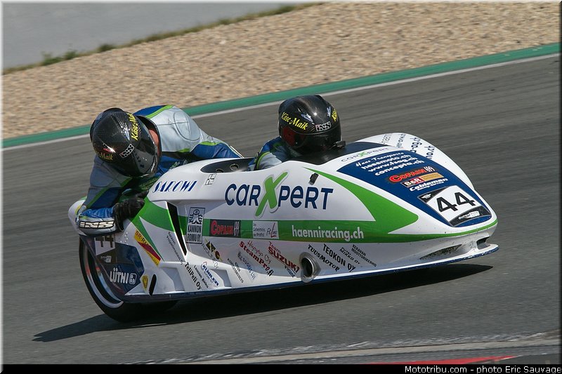 paivarinta_pekka_hanni_adolf_01_sidecar_2013_allemagne_oschersleben