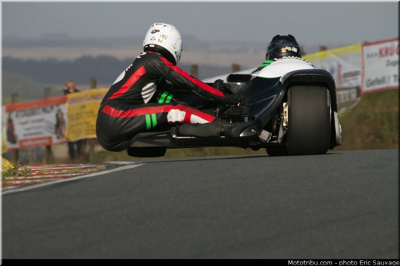 lawrie_scott__neave__james_002_side_car_fim_2013_allemagne_schleiz