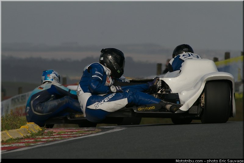makkula_petri_karttiala_timo_002_side_car_fim_2013_allemagne_schleiz