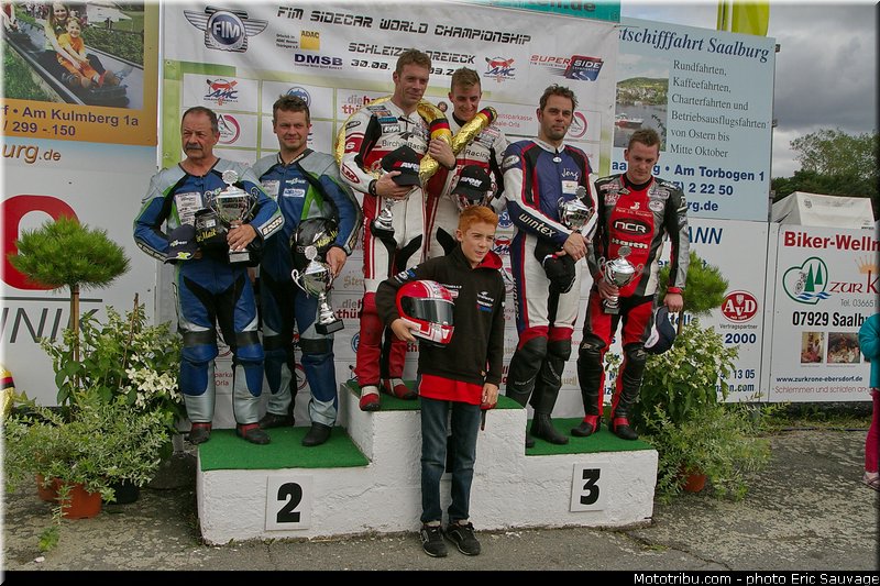 podium_gold_race_side_car_fim_2013_allemagne_schleiz
