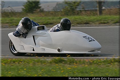 makkula_petri_karttiala_timo_001_side_car_fim_2013_allemagne_schleiz.jpg