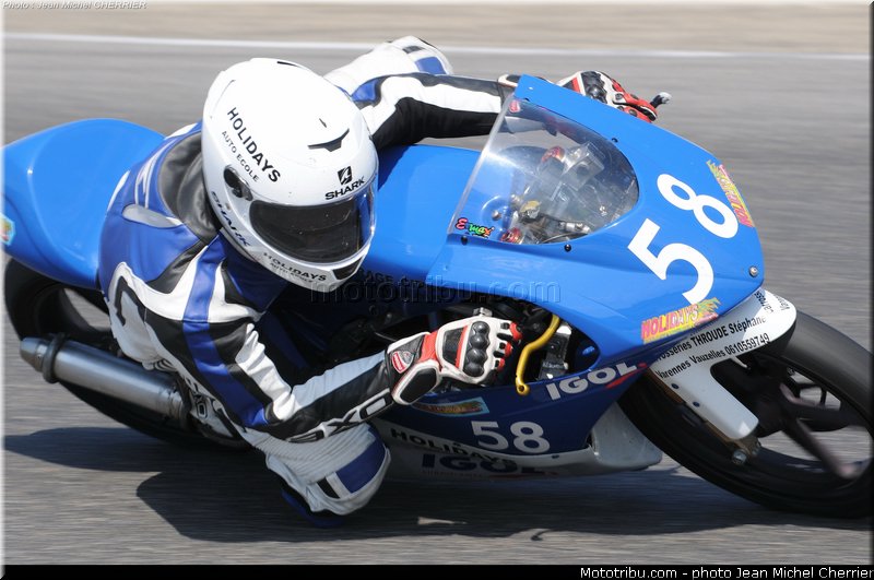 MOTO 