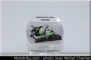 sbk_chabosseau_hommage_001_ledenon_2013.jpg
