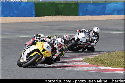 superbike_02_fsbk_2013_magny_cours.jpg