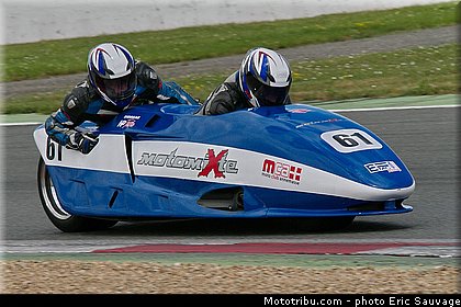 sidecar_brunazzi_rigondeau_001_fsbk_2013_magny_cours.jpg