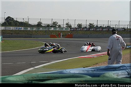 sidecar_delannoy_lavorel_008_fsbk_2013_magny_cours.jpg
