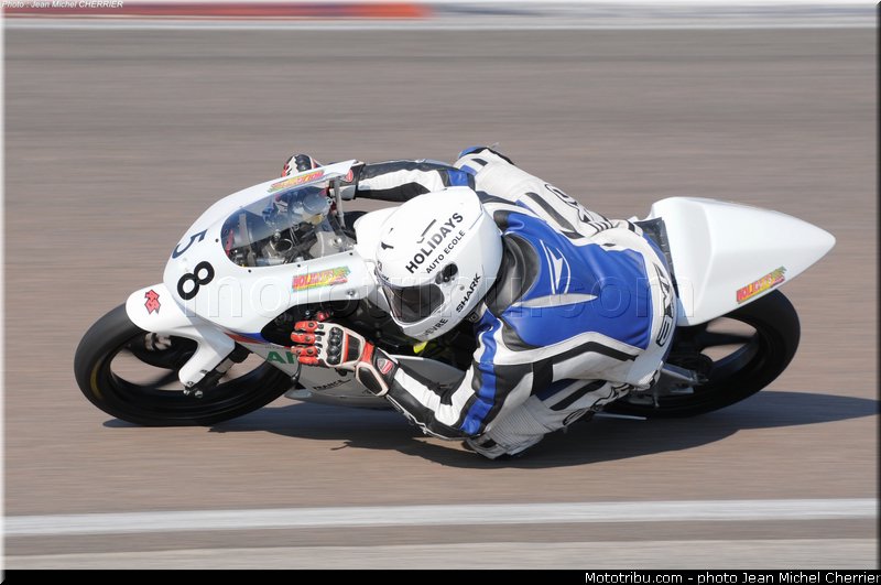 MOTO 