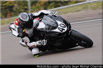 superbike_avary_01_fsbk_2013_dijon.jpg