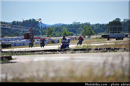 000_005_ecole_zf_grand_prix_2013_eyguieres.jpg