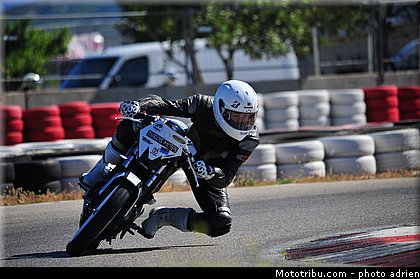 bridgestone_001_ecole_zf_grand_prix_2013_eyguieres.jpg