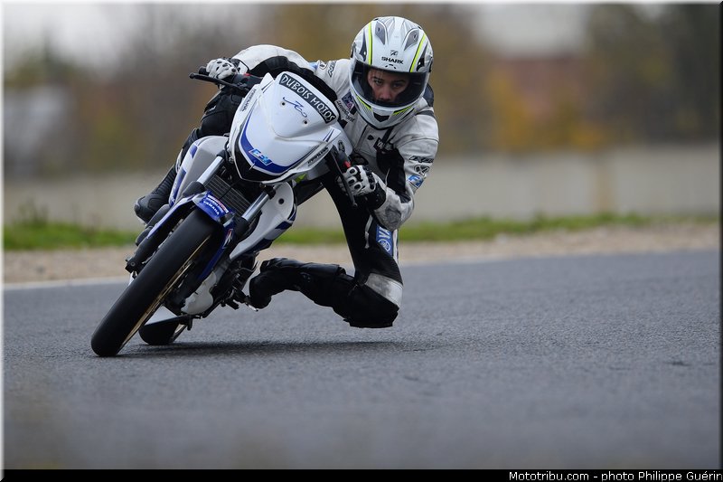 coupe_yamaha_yzf_125_r_2013_finale_carole_041