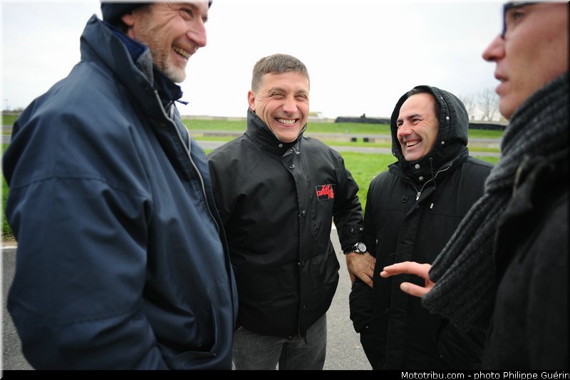 coupe_yamaha_yzf_125_r_2013_finale_carole_050
