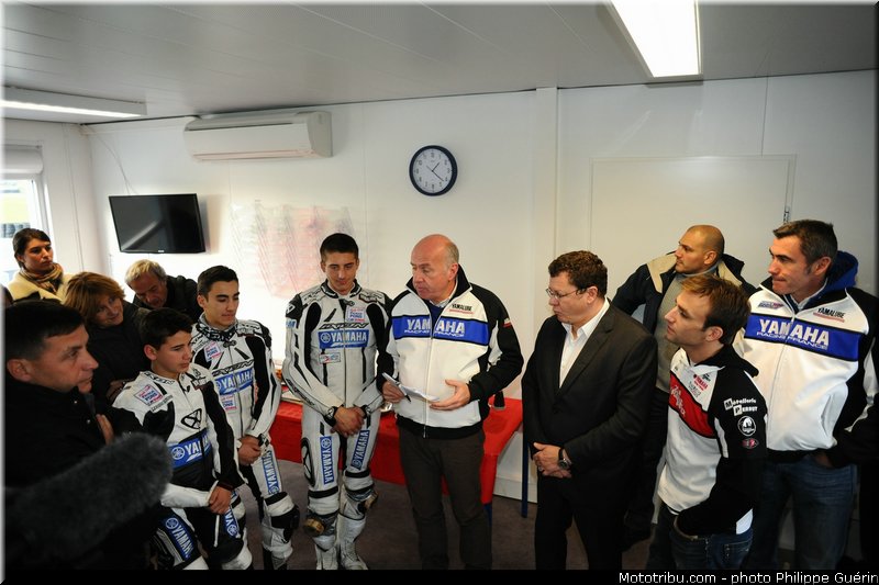 coupe_yamaha_yzf_125_r_2013_finale_carole_054