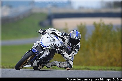 coupe_yamaha_yzf_125_r_2013_finale_carole_037.jpg