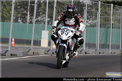 coupe_yamaha_125_zarco_2013_le_mans_32.jpg