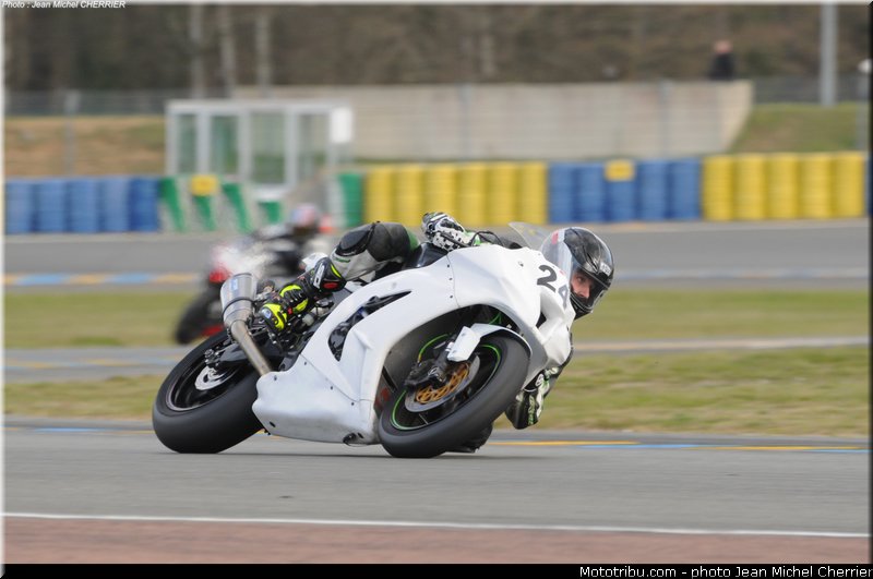 020_essais_pre_le_mans_fsbk_2014