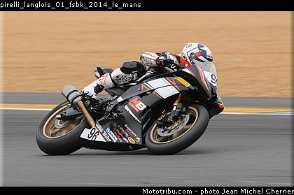 pirelli_langlois_01_fsbk_2014_le_mans.jpg