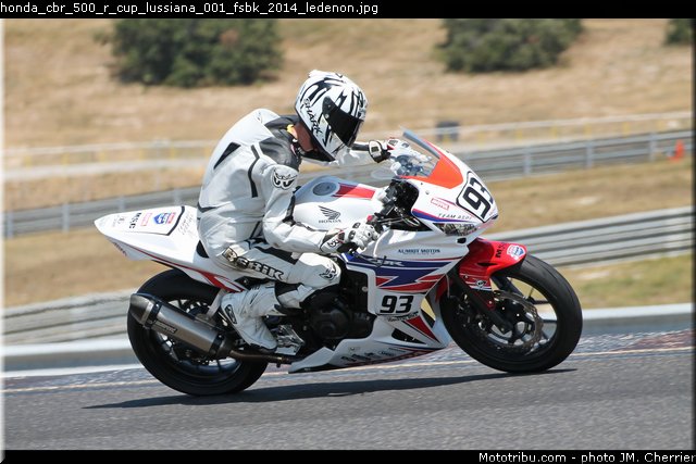 honda_cbr_500_r_cup_lussiana_001_fsbk_2014_ledenon