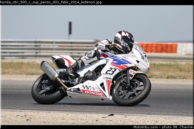 honda_cbr_500_r_cup_peron_001_fsbk_2014_ledenon