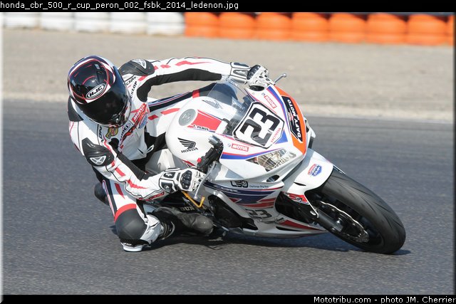 honda_cbr_500_r_cup_peron_002_fsbk_2014_ledenon