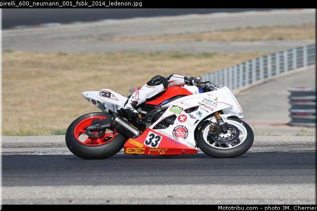 pirelli_600_neumann_001_fsbk_2014_ledenon