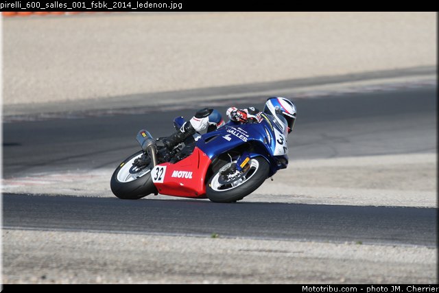 pirelli_600_salles_001_fsbk_2014_ledenon