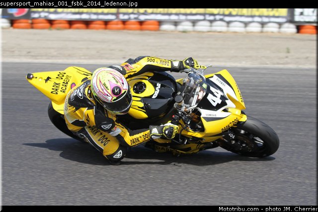 supersport_mahias_001_fsbk_2014_ledenon