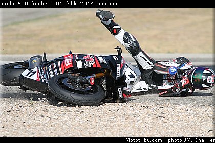 pirelli_600_frechet_001_fsbk_2014_ledenon.jpg