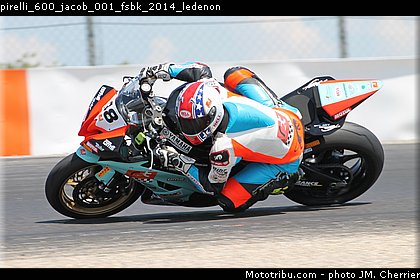 pirelli_600_jacob_001_fsbk_2014_ledenon.jpg