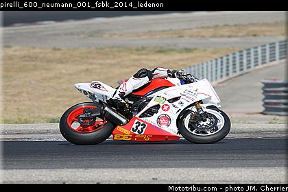 pirelli_600_neumann_001_fsbk_2014_ledenon.jpg