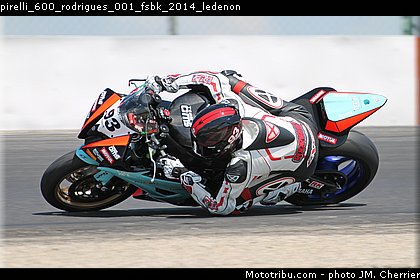 pirelli_600_rodrigues_001_fsbk_2014_ledenon.jpg