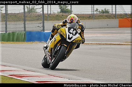 supersport_mahias_02_fsbk_2014_magny_cours.jpg