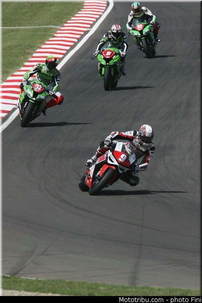 1000stk_002_wsbk_2013_italie_imola