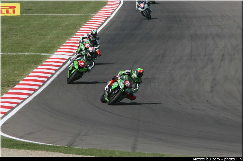 1000stk_003_wsbk_2013_italie_imola