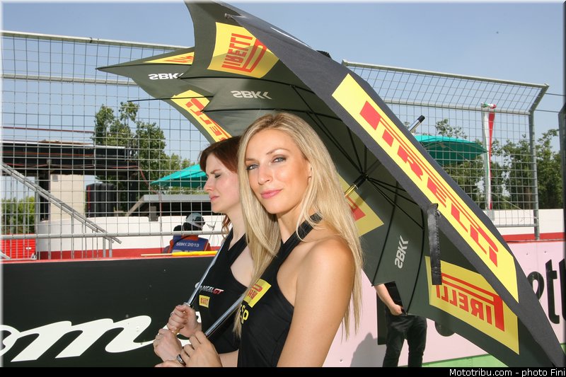 superbike_pit_babe_010_wsbk_2013_italie_imola