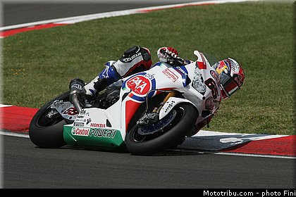 superbike_rea_002_wsbk_2013_italie_imola.jpg