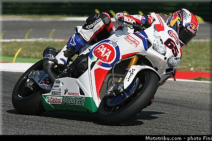 superbike_rea_004_wsbk_2013_italie_imola.jpg