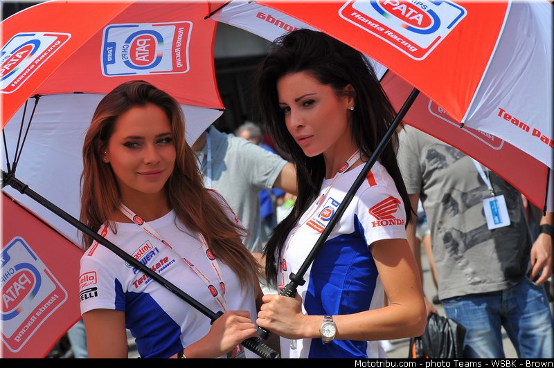 superbike_pit_babe_009_italie_imola_2013