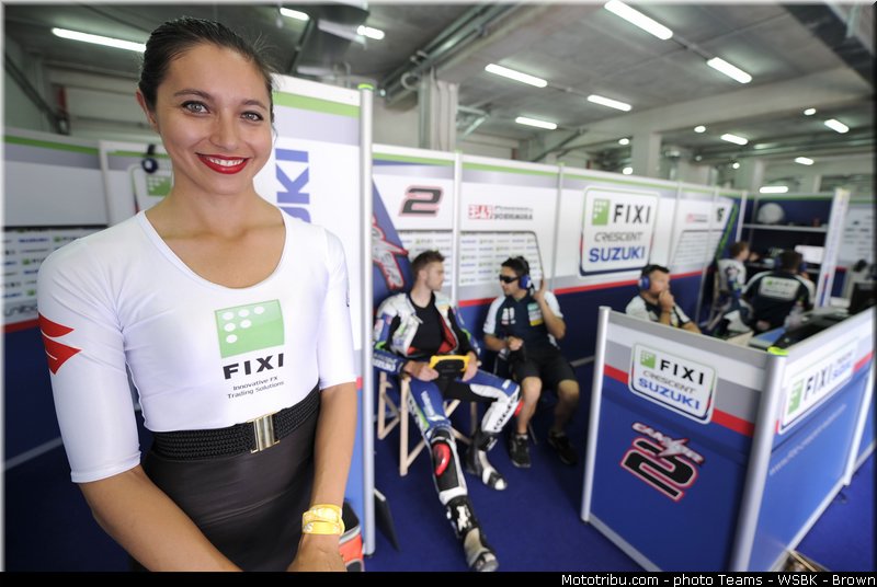 superbike_pit_babe_039_italie_imola_2013