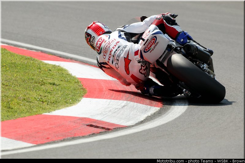 superbike_rea_003_italie_imola_2013